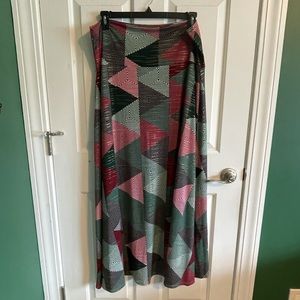LuLaRoe Maxi Skirt 2XL. Elegant collection.